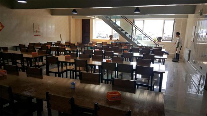 万象城AWC新闻“舌尖上的安全沉比泰山”