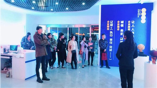 传承企业文化，提供优质服务